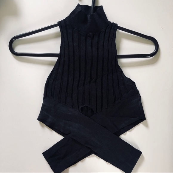 Zara Tops - ZARA Crossover crop top